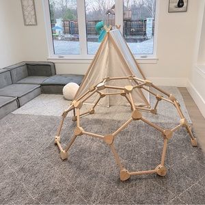 climbing wood cave, new my kids never play with it, need room back  look pics